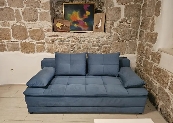 Karmen's Two * 斯普利特