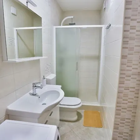 Appartement Karmen's Two *