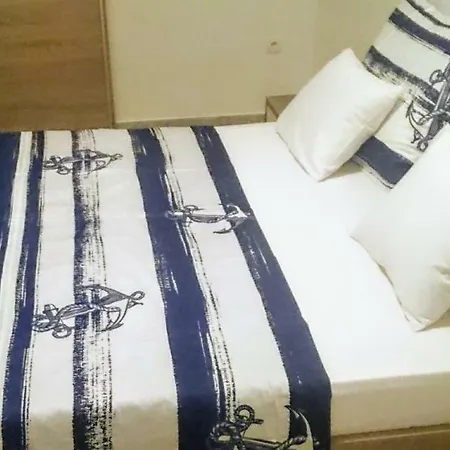 Karmen's Two Apartament