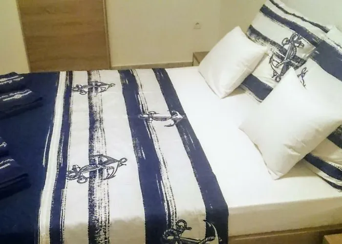 Karmen's Two Apartament