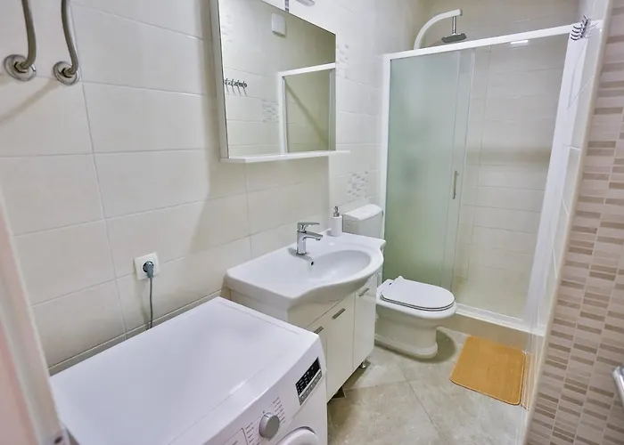 Karmen's Two * Сплит